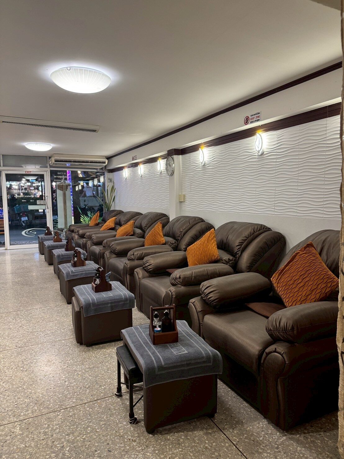 Foot massage lounge with leather recliners at Na Kalare Massage, Kalare Night Bazaar Chiang Mai